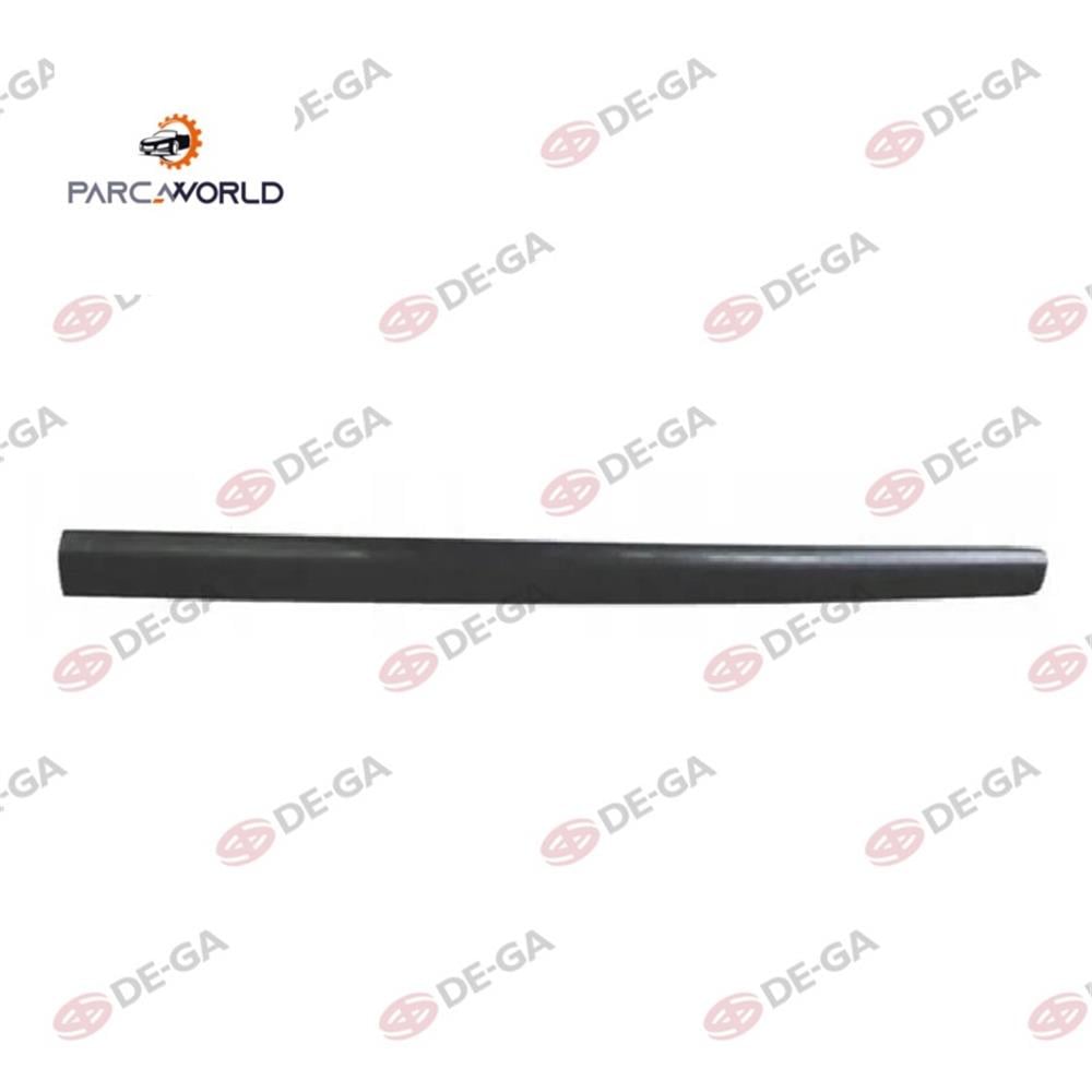 Volkswagen Polo Ön Kapı Bandı Sağ 2002-2005