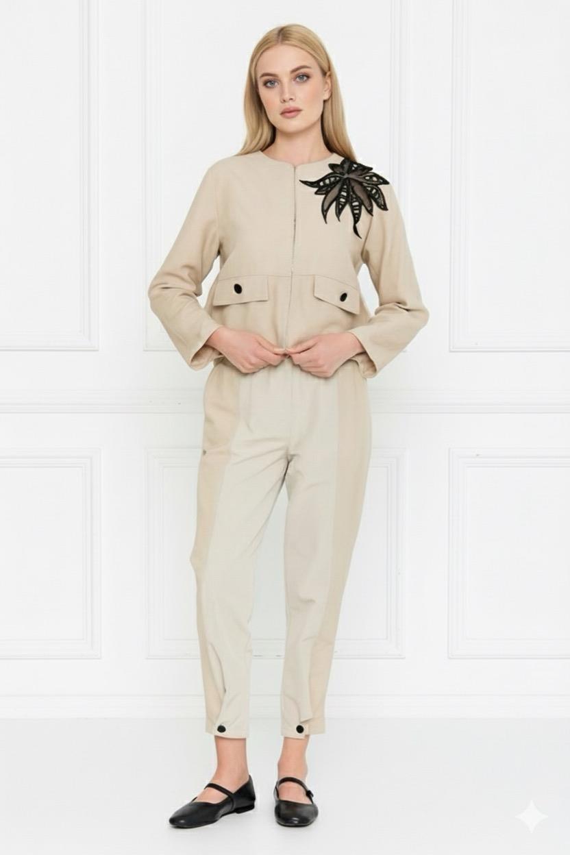 Paça Drop Detaylı Bej Pantolon