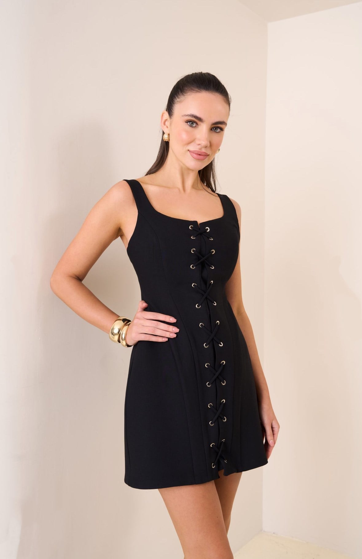 Bağcık Detaylı Mini Elbise