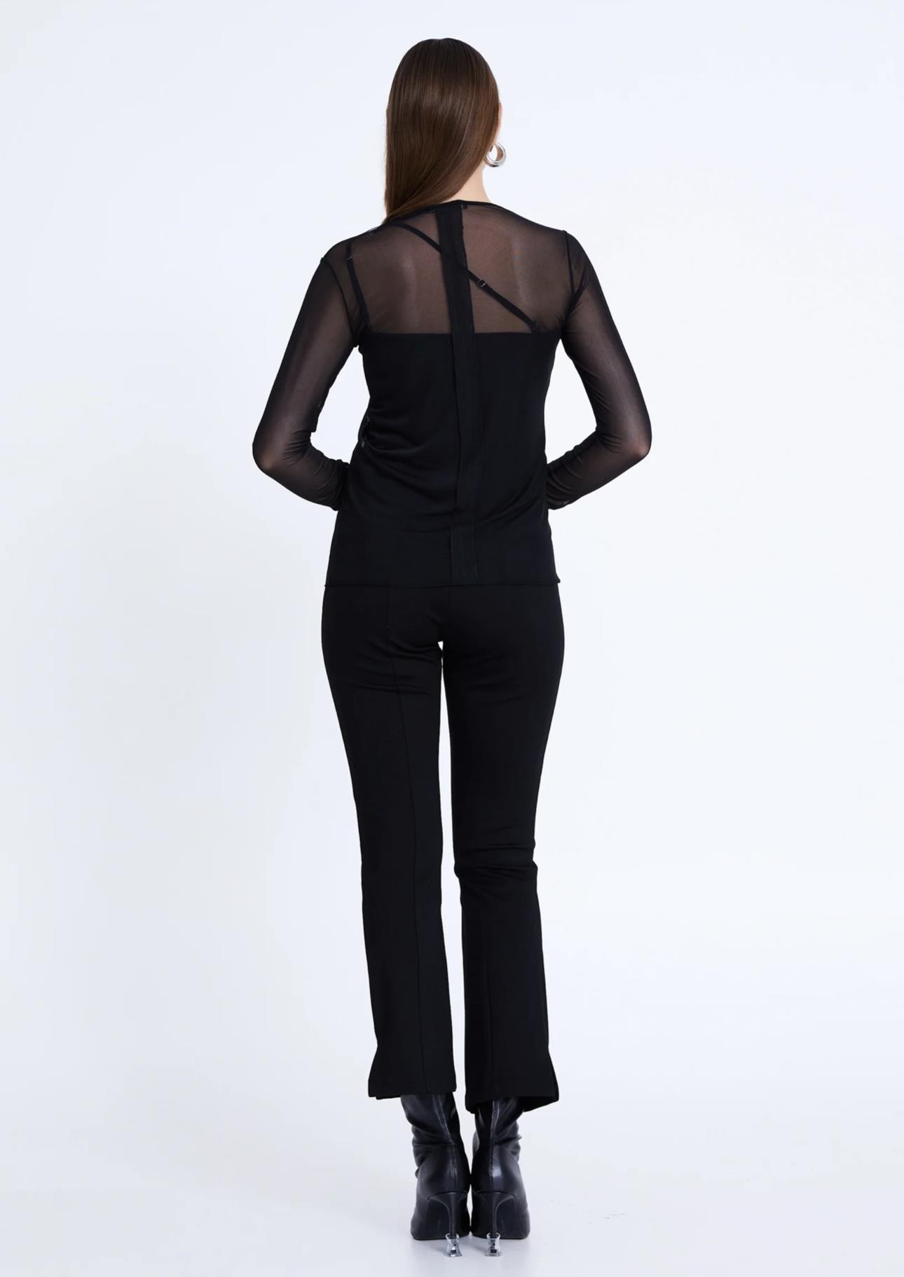 İç Askılı Detaylı Tül Bluz 