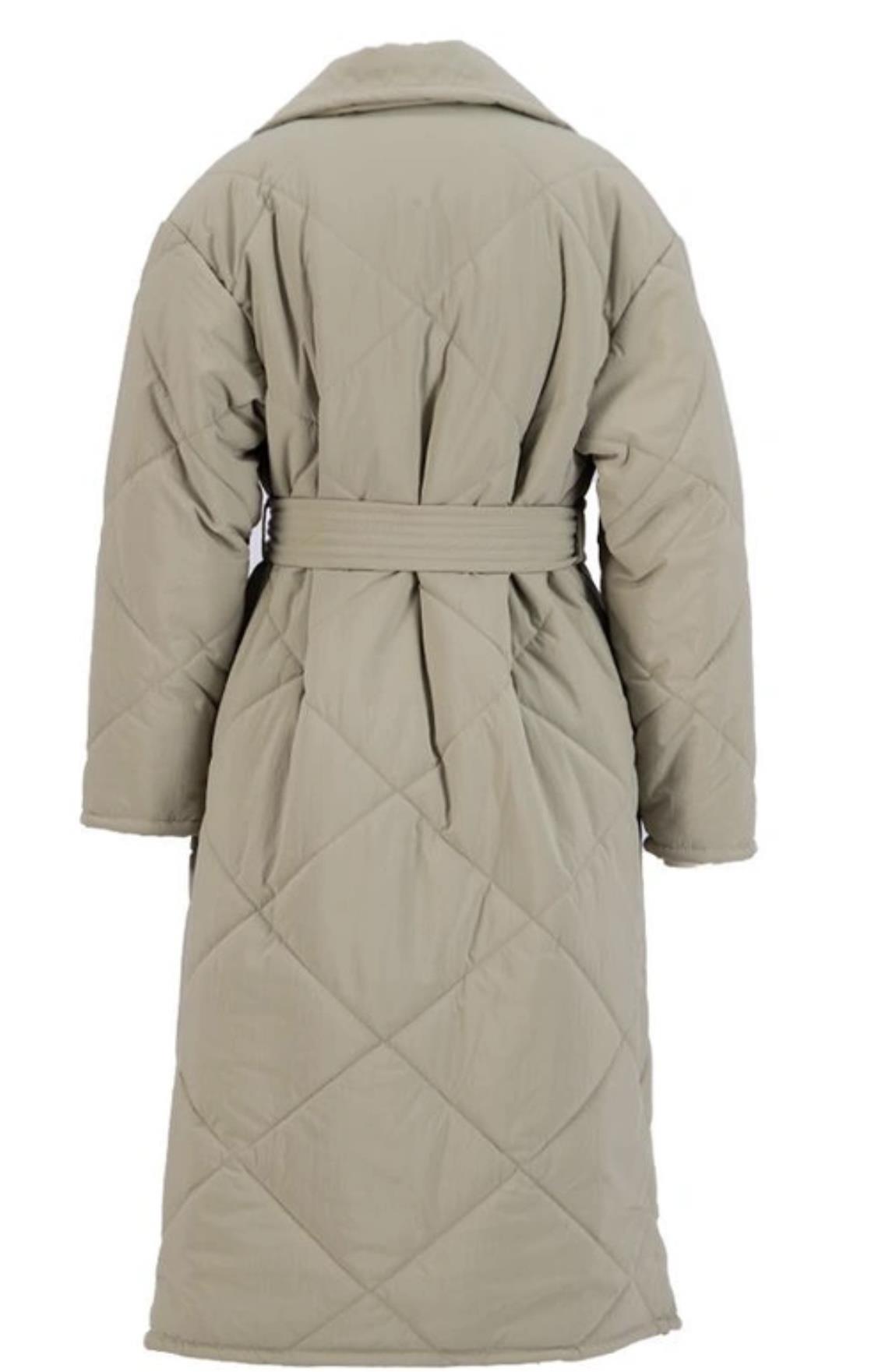 Mint Kemer, Düğme Ve Cep Detaylı Şişme Kaban