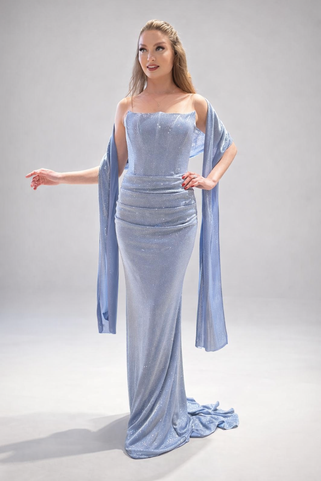 Straplez Simli Uzun Gece Elbisesi