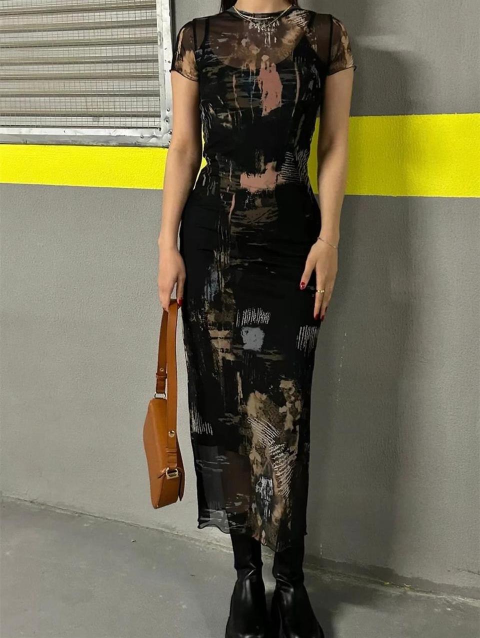 Siyah Transparan Desenli Maxi Elbise