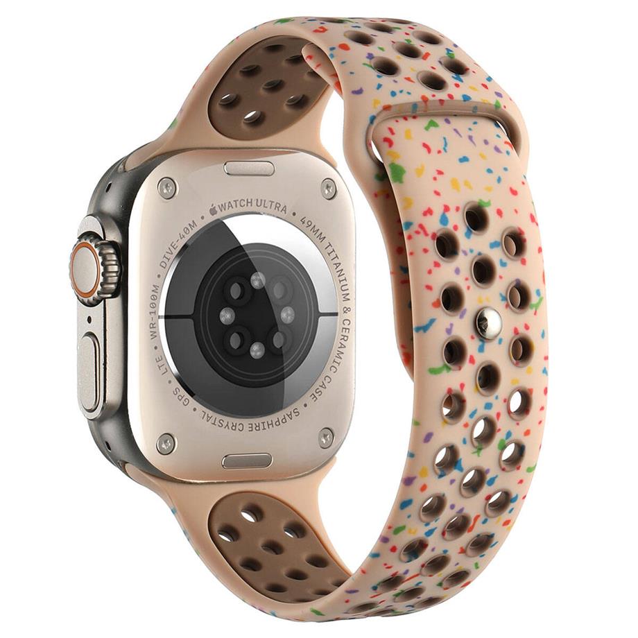  Apple Watch 7 45mm Kordon Yeni Seri 2023 KRD-02 Silikon Strap Kayış 