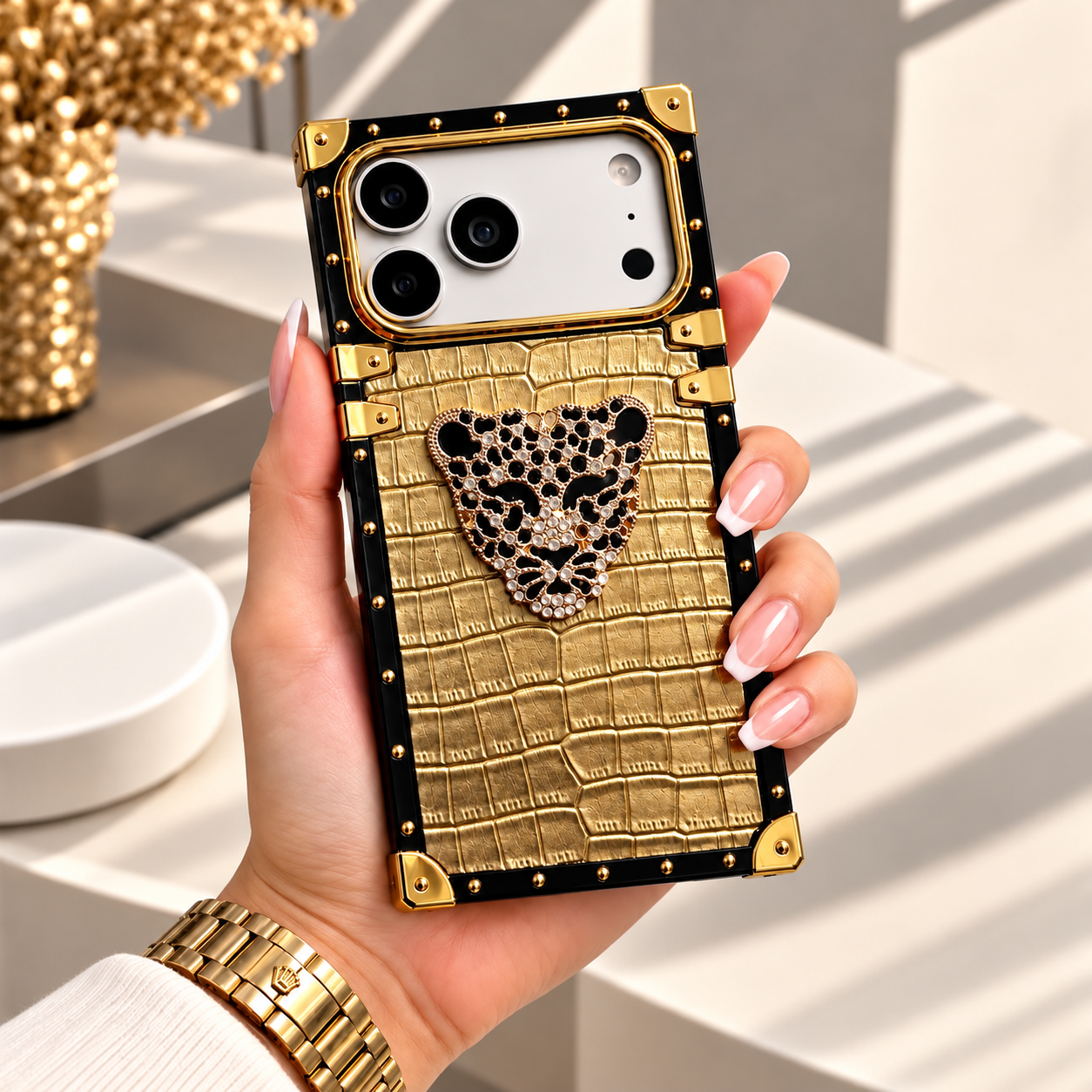 Diva Gold Leopar Tasarım Luxury Kılıf Gold Renkli