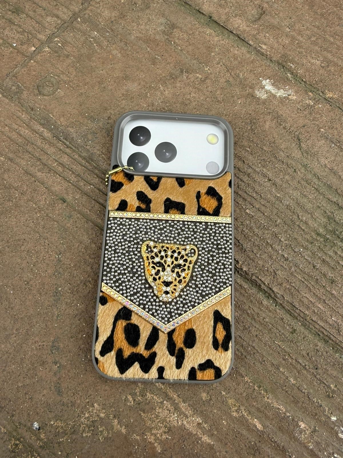 Elegance Leopar Style Silikon Kılıf Gri Renkli