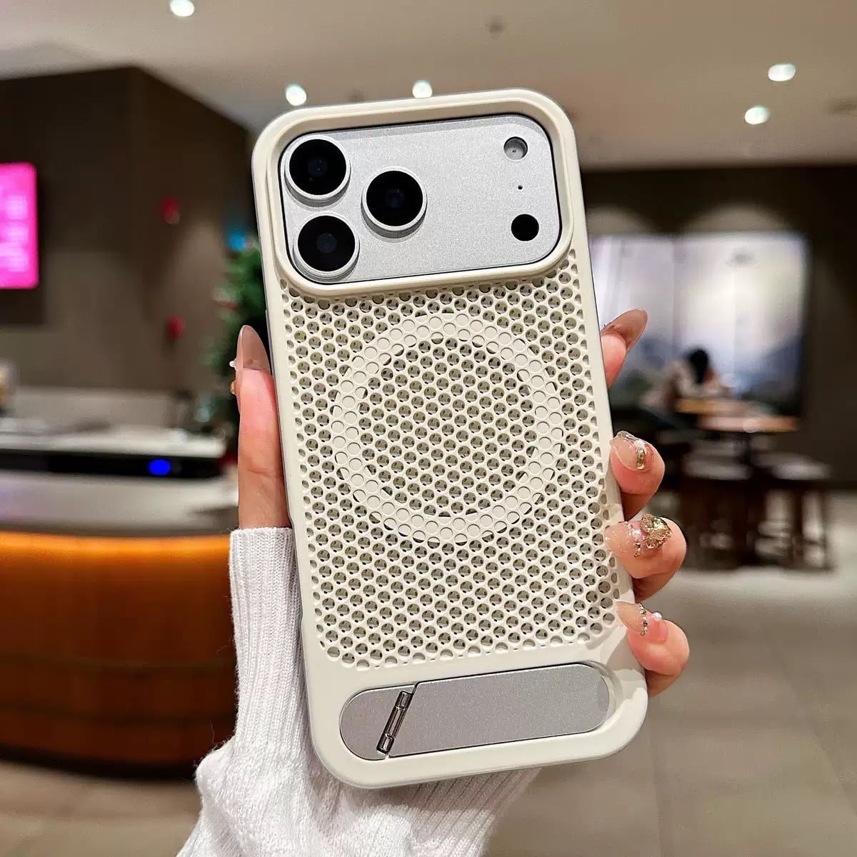 Honeycomb Petek Desenli Standlı Kılıf Krem Renkli