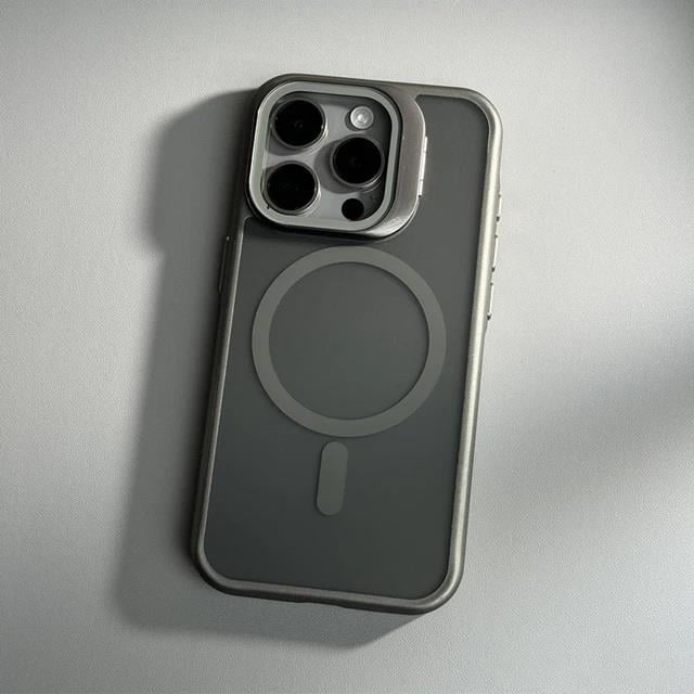 Kingtech Kamera Kısmı Cam Kapaklı Standlı Magsafe Telefon Kılıfı Titanyum