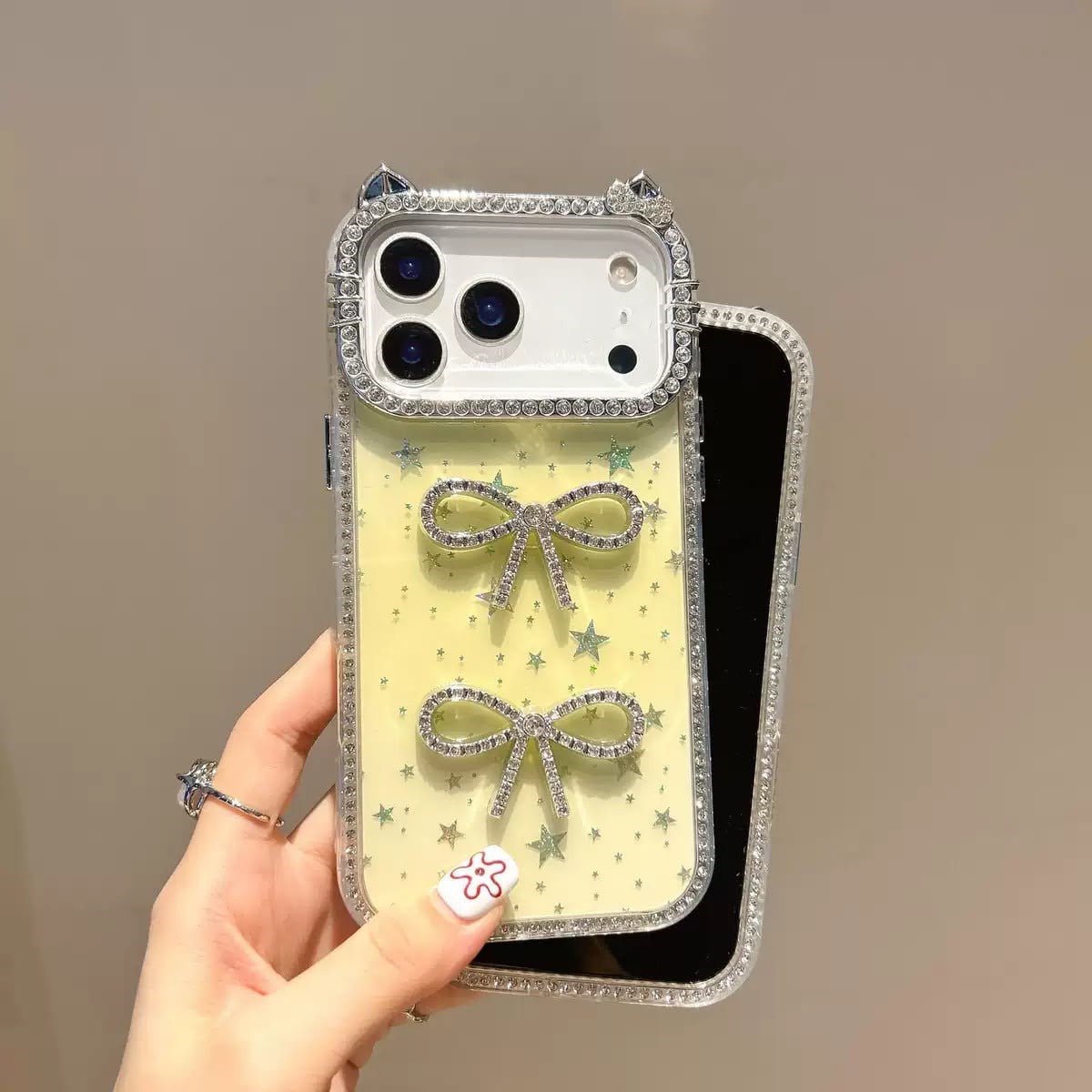 Luxury Simli Fiyonklu MagSafe Özellikli Kılıf Sarı Renkli
