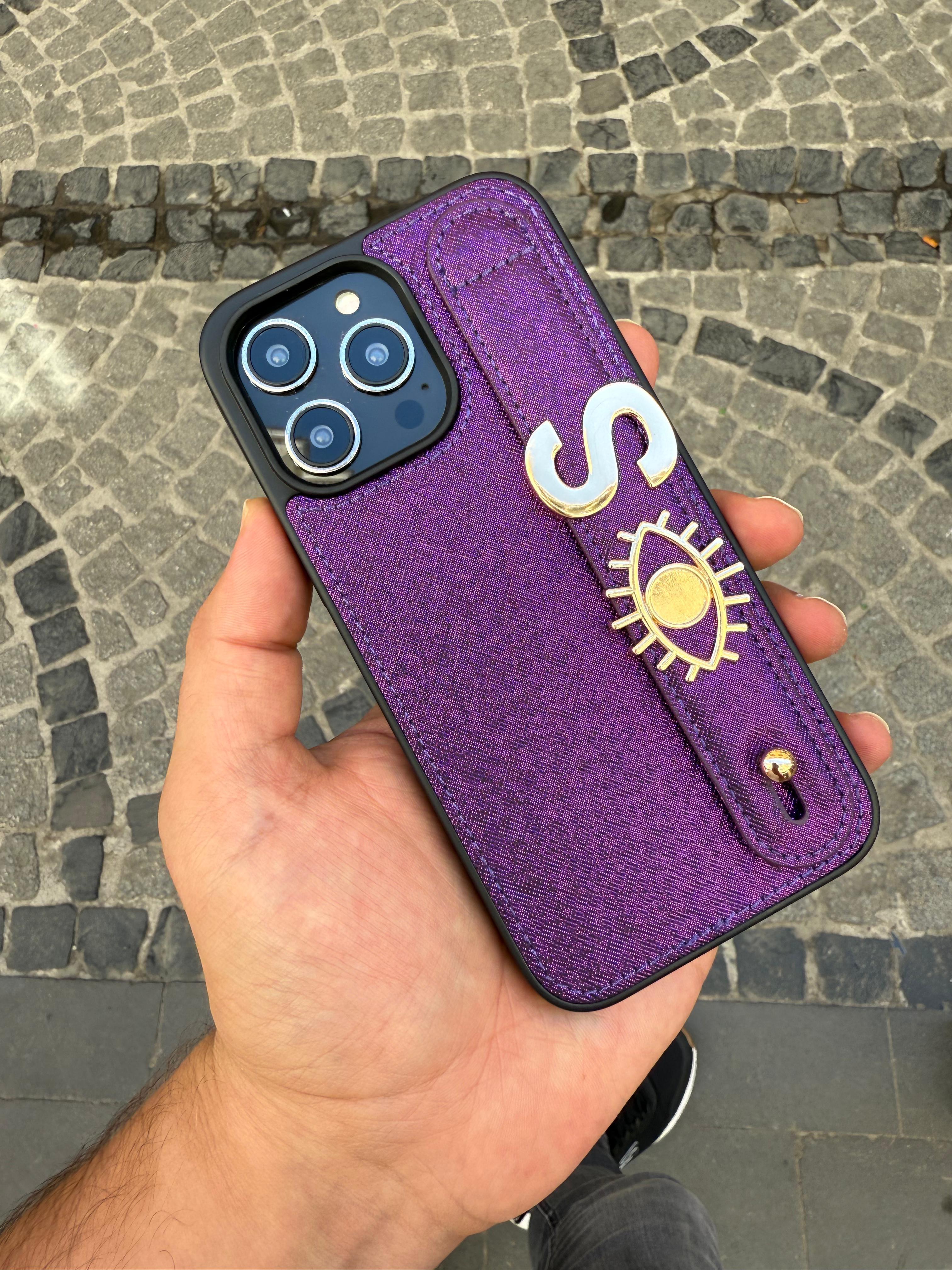 Madamcase Kişiye Özel El Geçmeli Premium Mor Renk Telefon Kılıfı ve 2 adet metal aksesuar (harf veya sembol) 