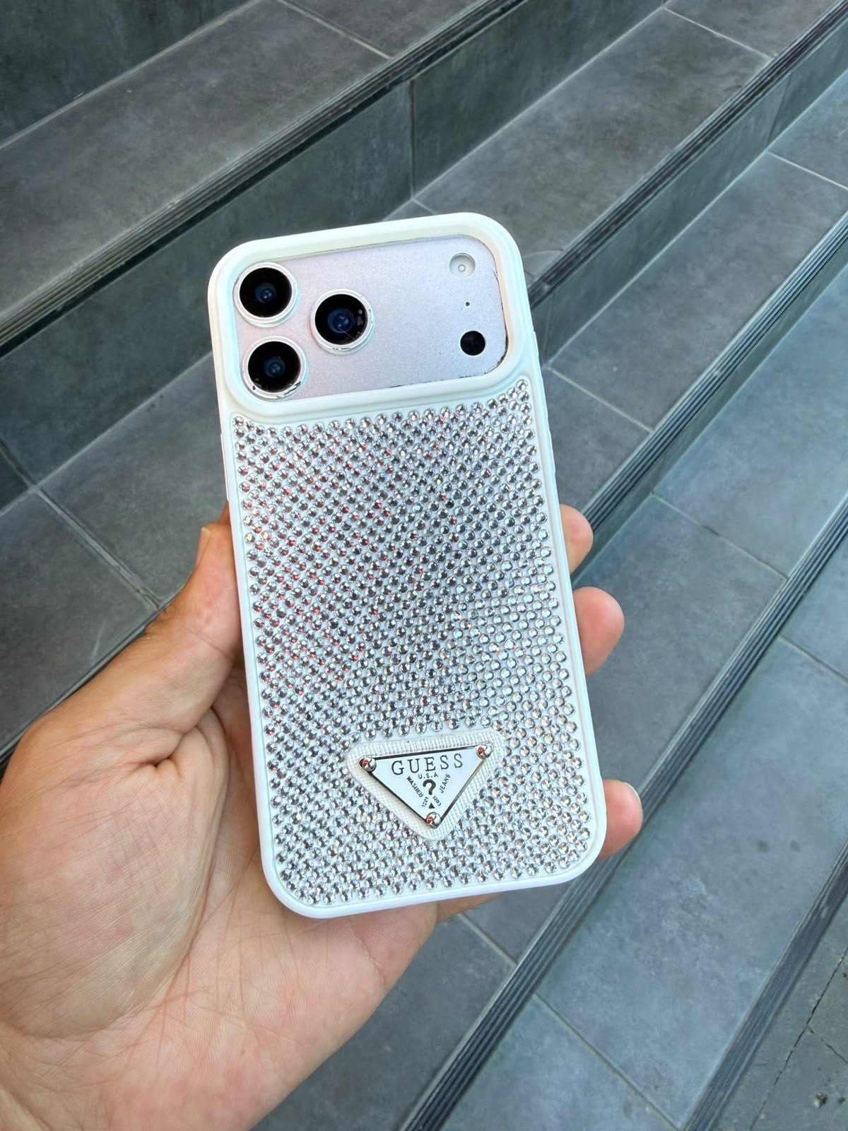 PRD Taşlı Luxury iPhone Kılıfı Beyaz Renkli