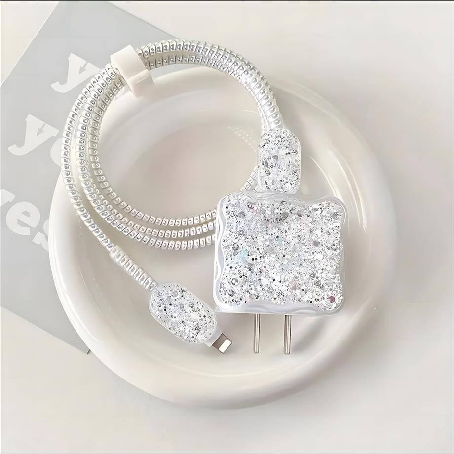 Şarj Başlığı ve Kablo Kılıfı (Şarj başlığı ve kablo içermez)