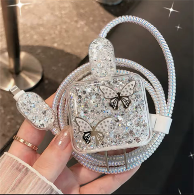 Kelebek Tasarımlı Şarj Başlığı ve Kablo Kılıfı (Şarj başlığı ve kablo içermez)