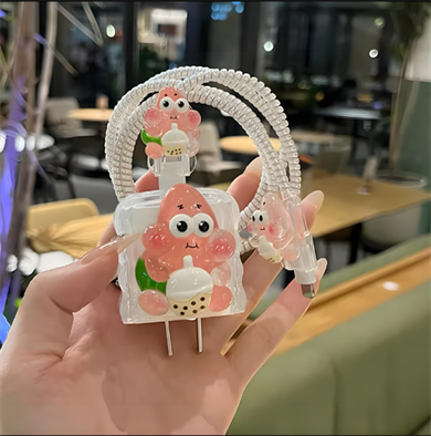 Sevimli Pembe Deniz Yıldızı Tasarımlı Şarj Başlığı ve Kablo Kılıfı (Şarj başlığı ve kablo içermez)