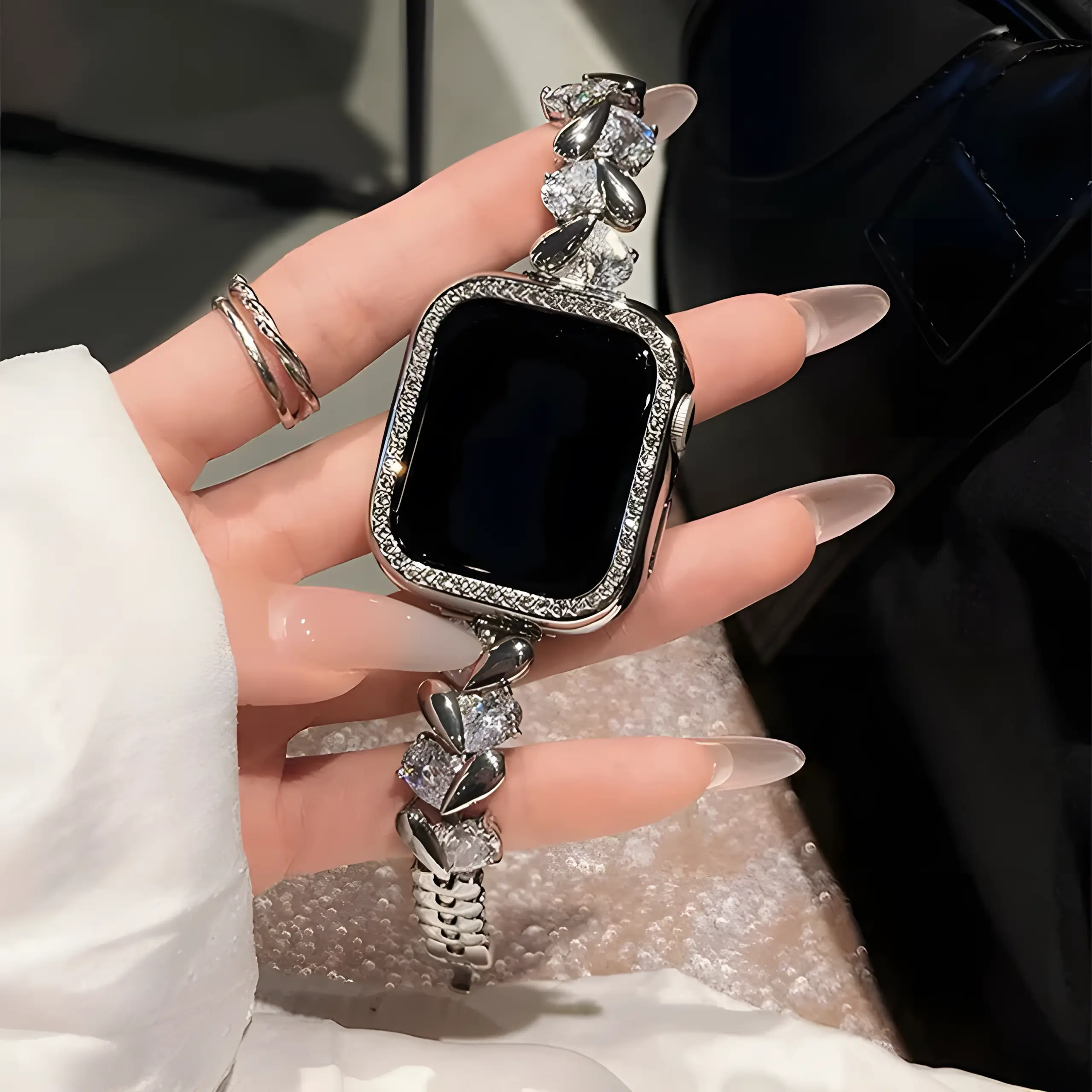 Apple watch Serisi İçin Özel Taşlı Çelik Kasa ve Kordon Takım Siyah Renkli