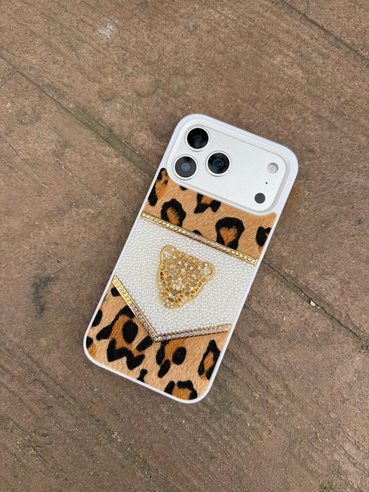 Elegance Leopar Style Silikon Kılıf Beyaz Renkli