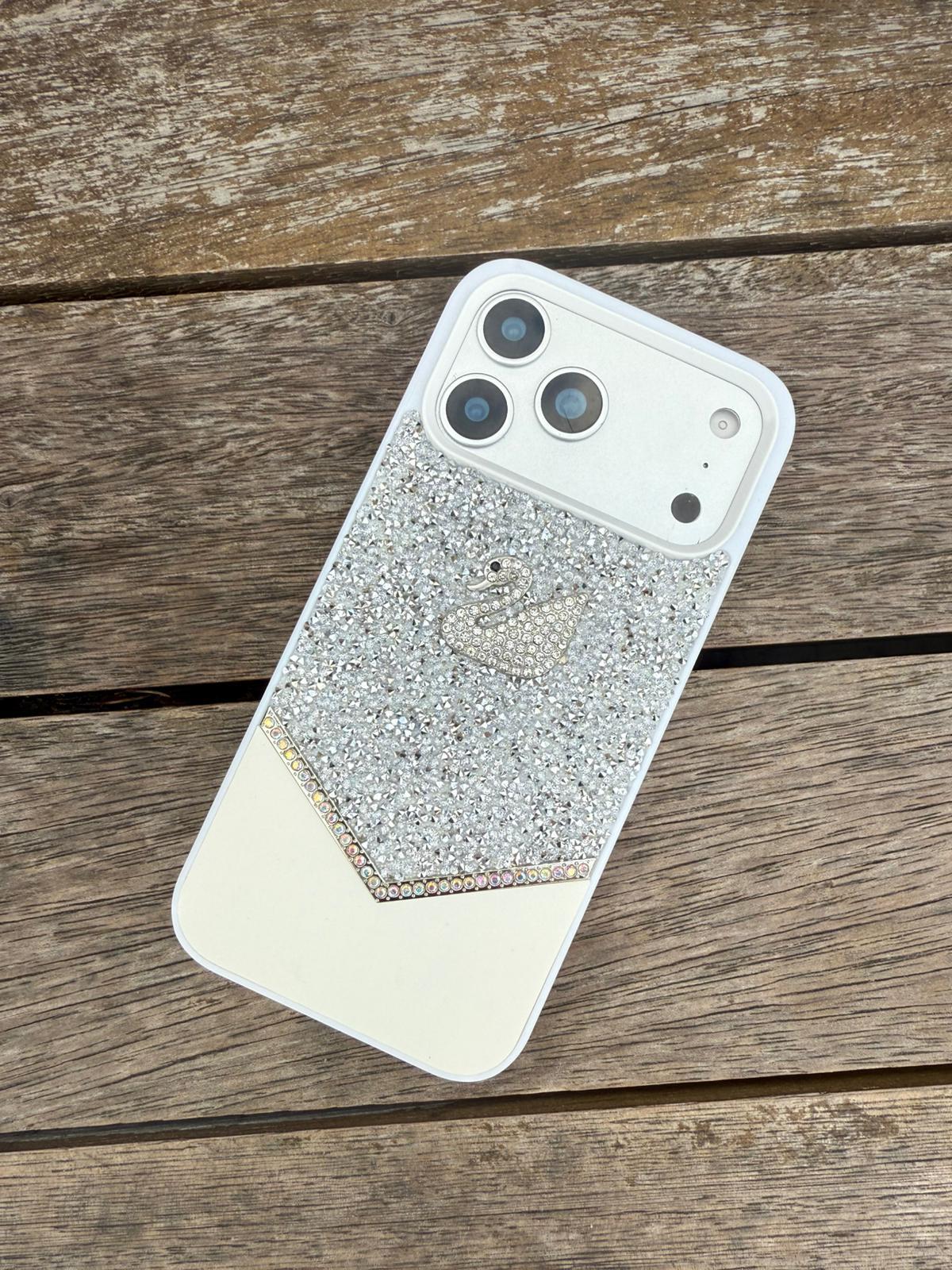 Kuğu Diamond  Beyaz  Renk Luxury Kılıflar