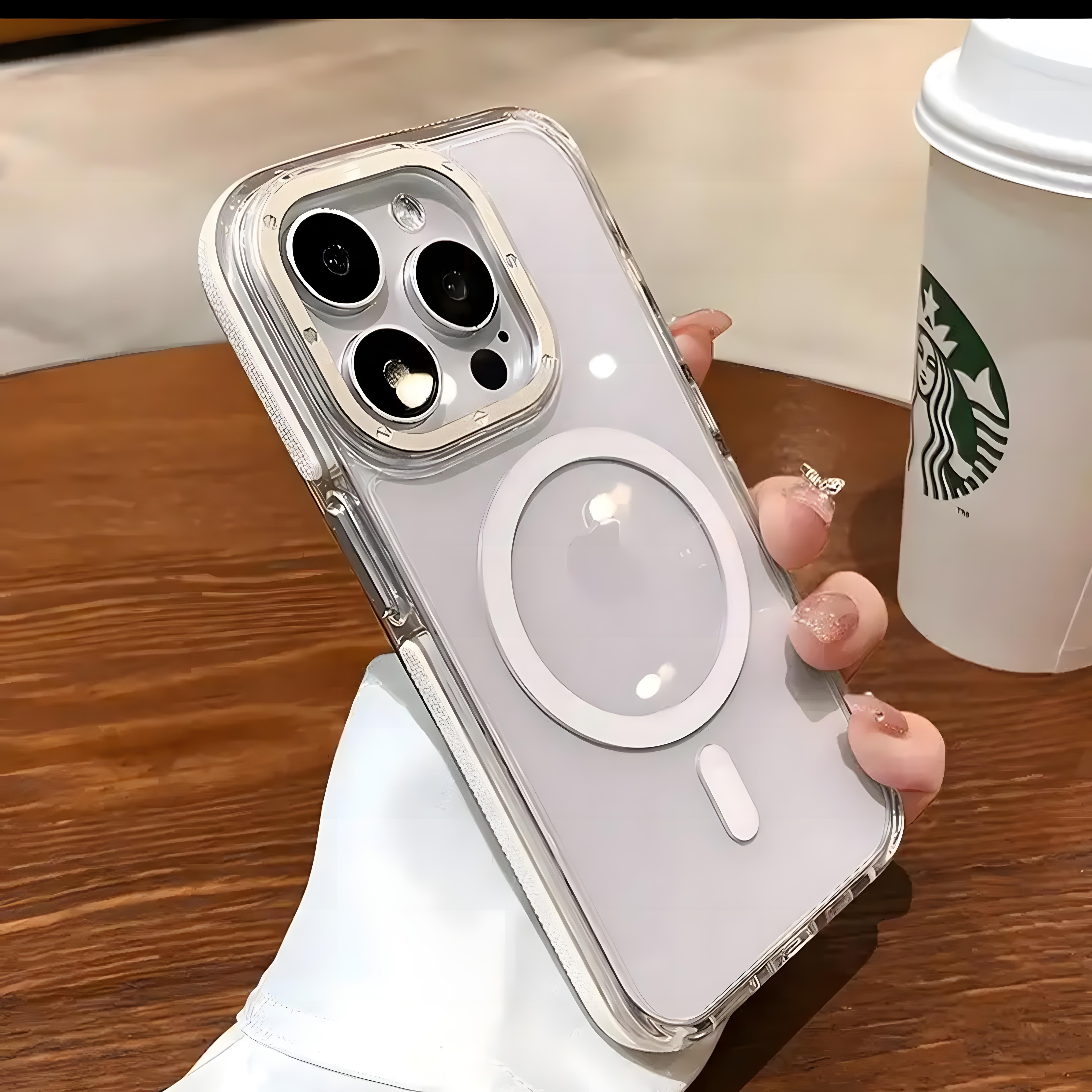 Metal Çerçeveli Metal Tuşlu Lens İmpact Magsafe Telefon Kılıfı Beyaz Renkli