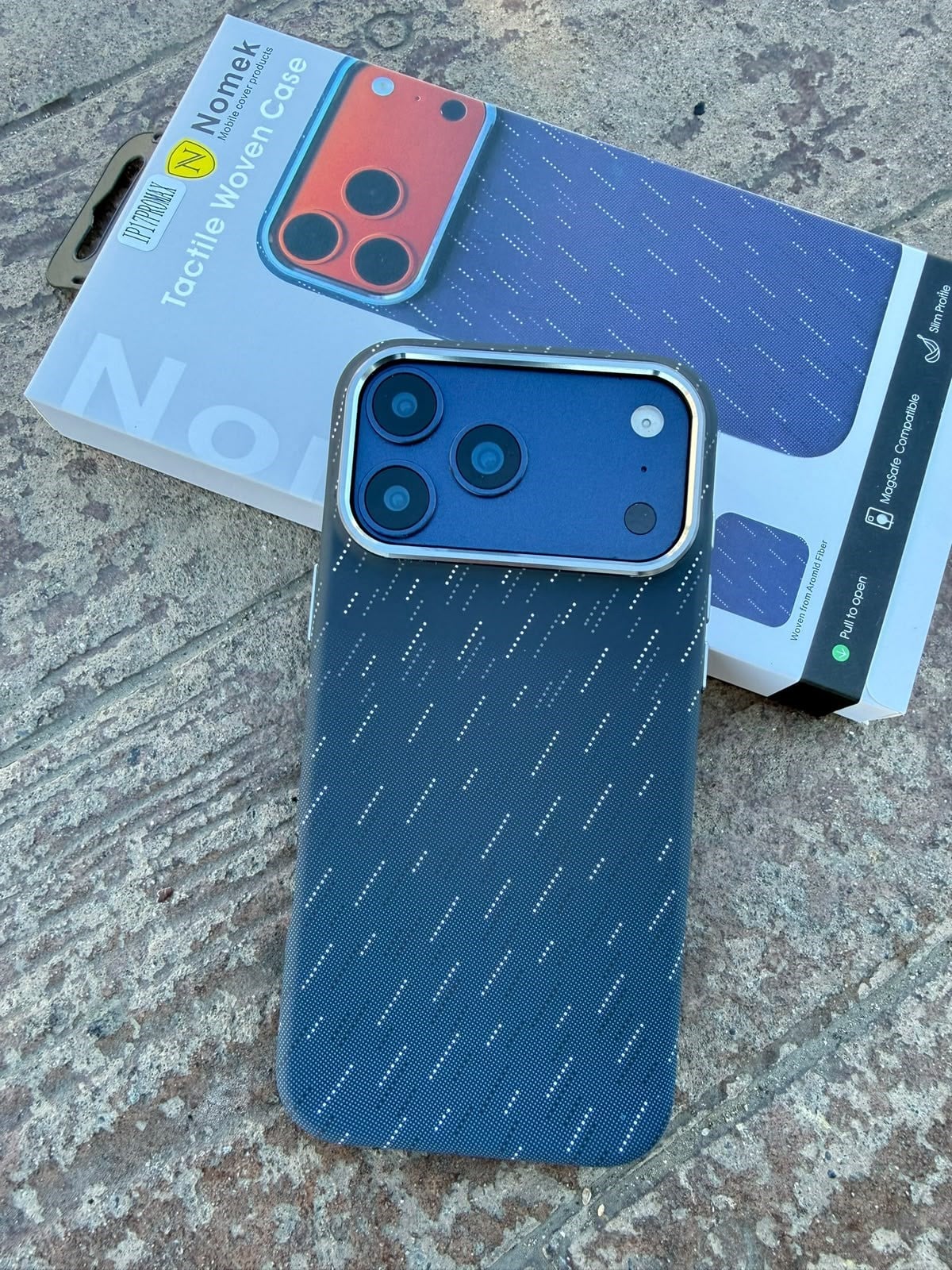 Tactile Karbonfiber Magsafe Özellikli Kılıf Tasarım-3