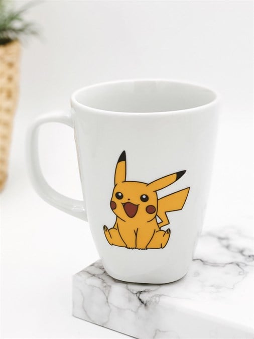 Beyaz Pikachu Kupa