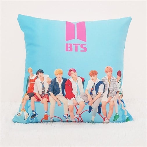 BTS Mavi Yastık