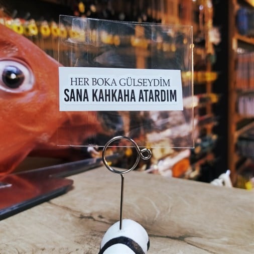 Her Boka Gülseydim Sticker