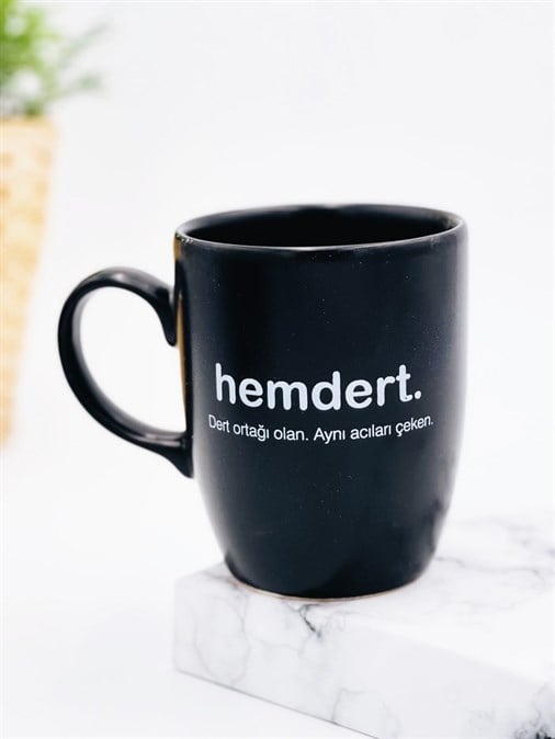 Siyah Hemdert Kupa