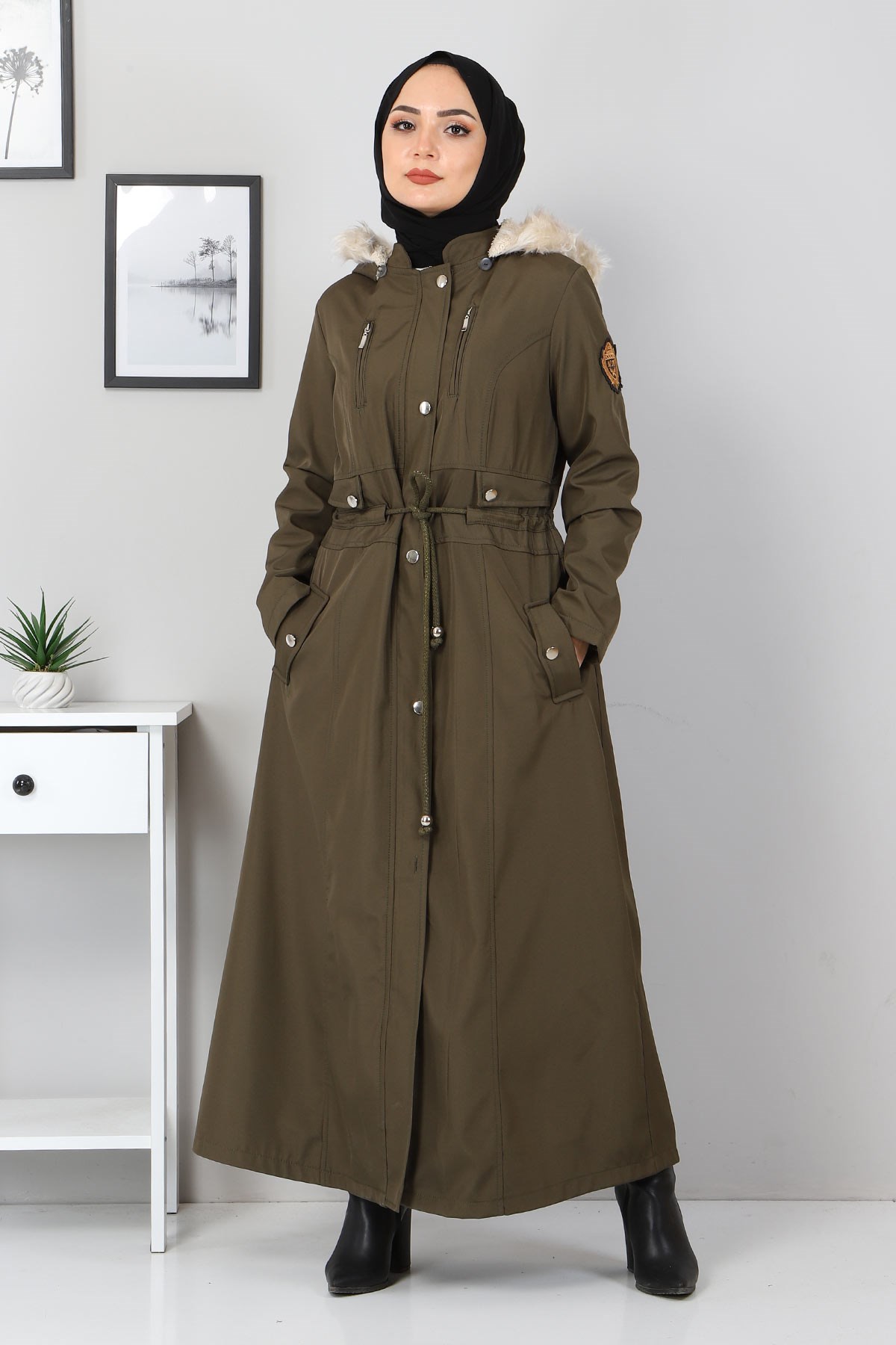 Arma Detaylı Mont Haki 10193