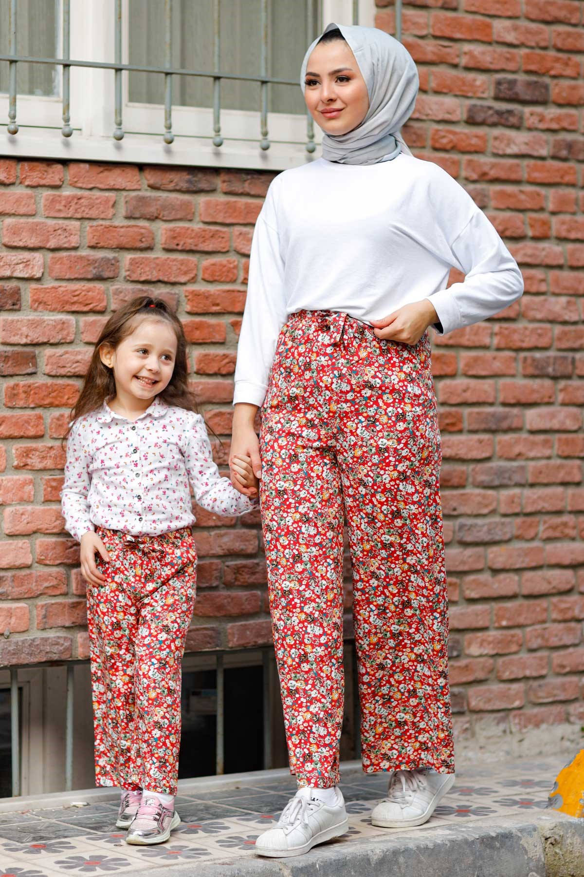 Desenli Çocuk Pantolon Bordo 10628