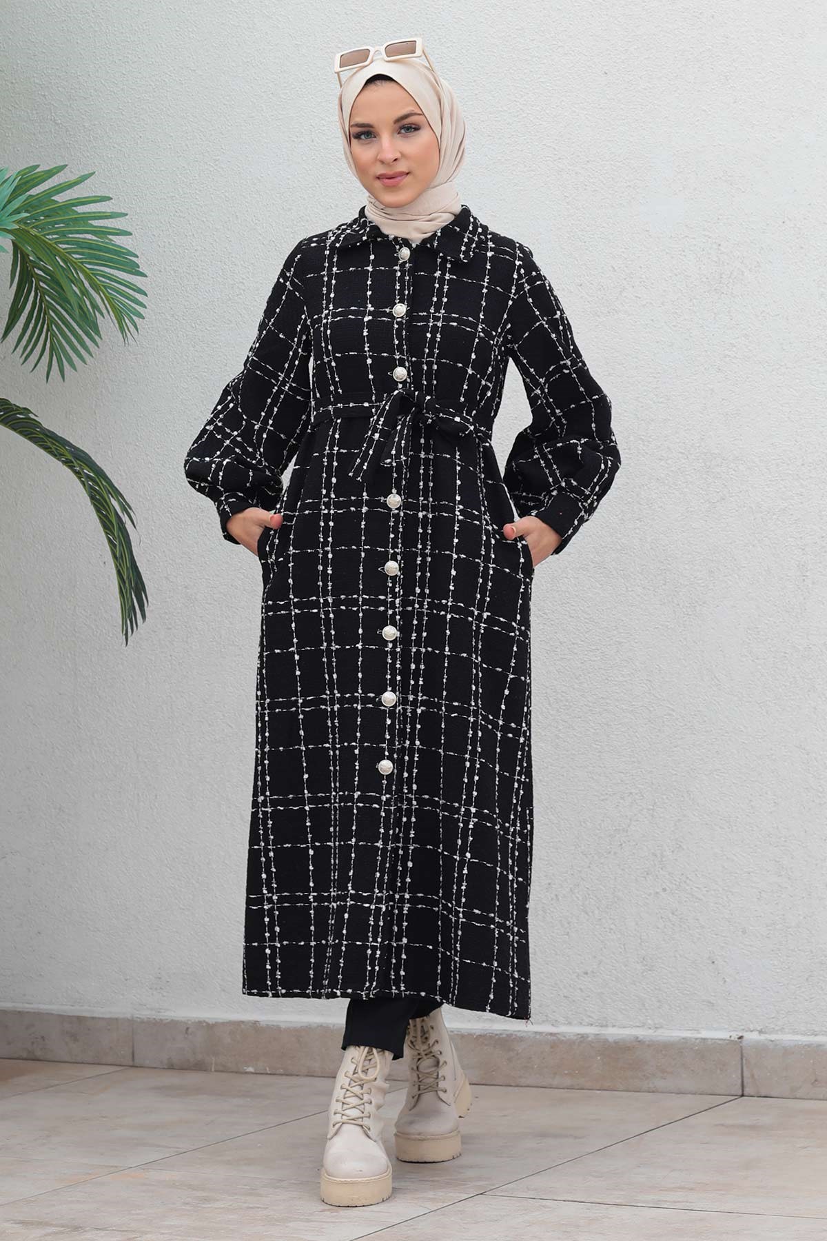 Düğmeli Kaşe Kaban Siyah 19600