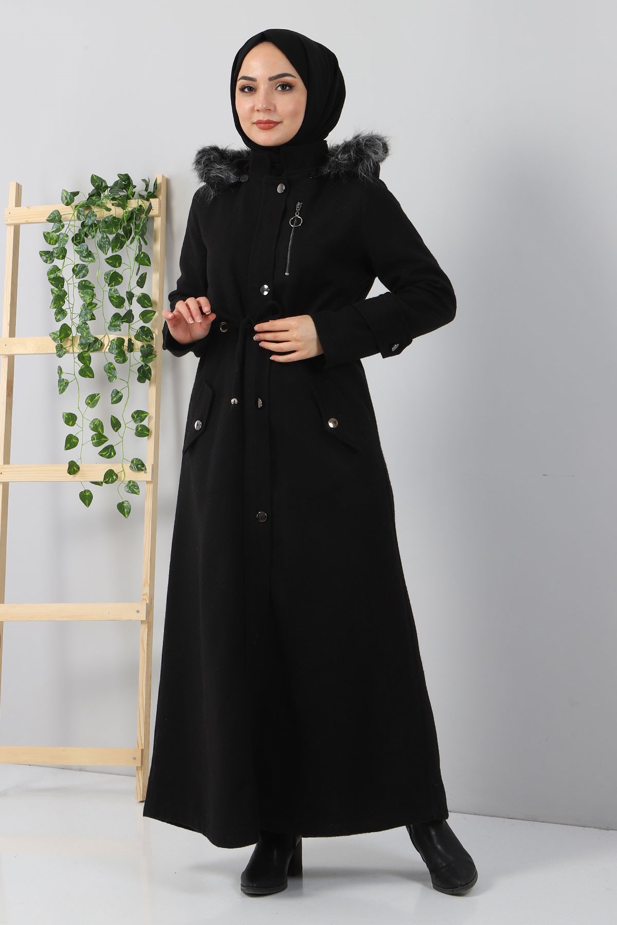 Fermuar Detaylı Kaşe Kaban Siyah 10392