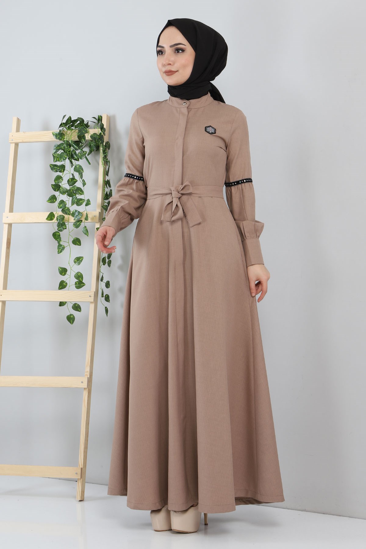 Pul Detaylı Elbise Vizon 8859