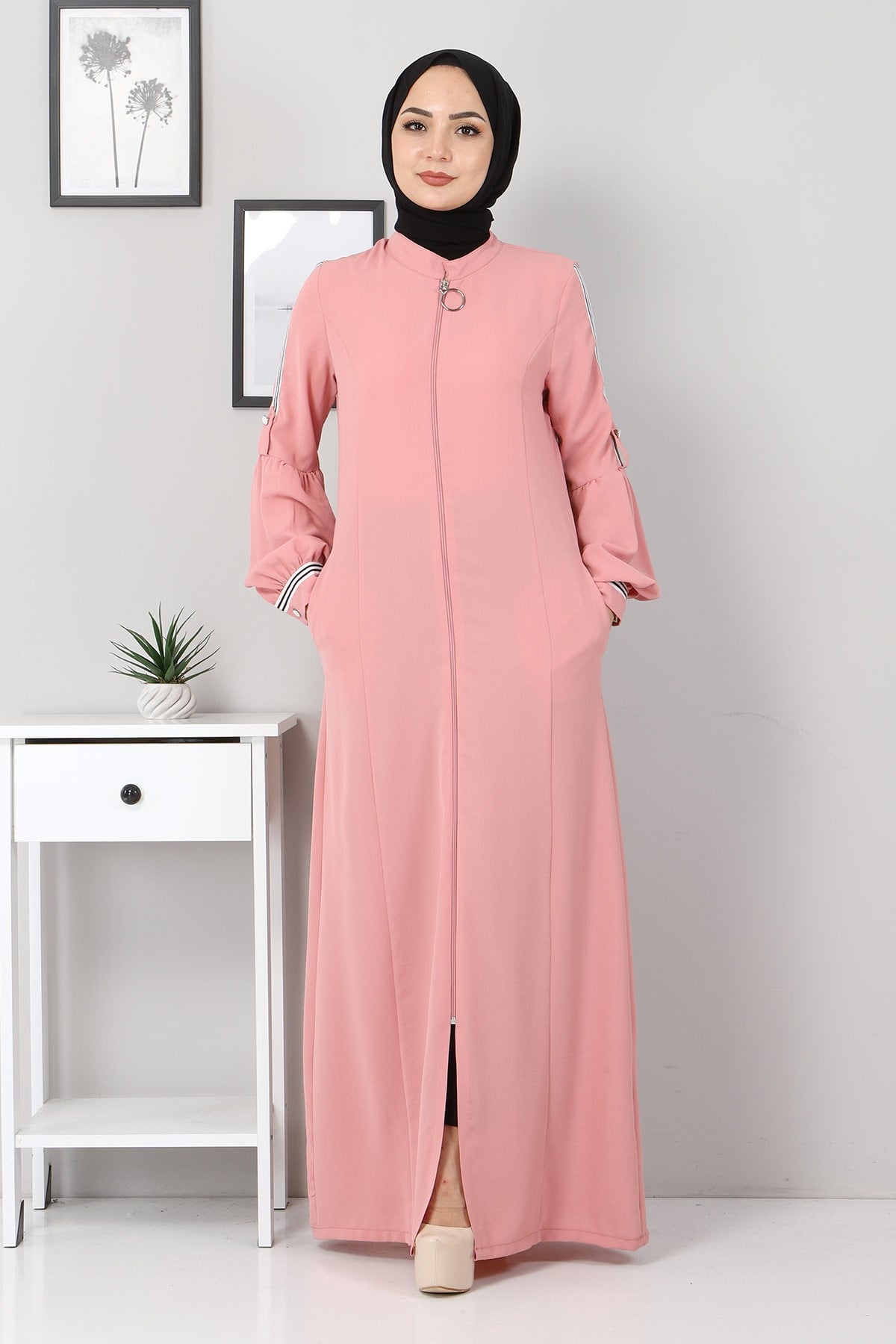 Şerit Detaylı Ferace Pudra 10810