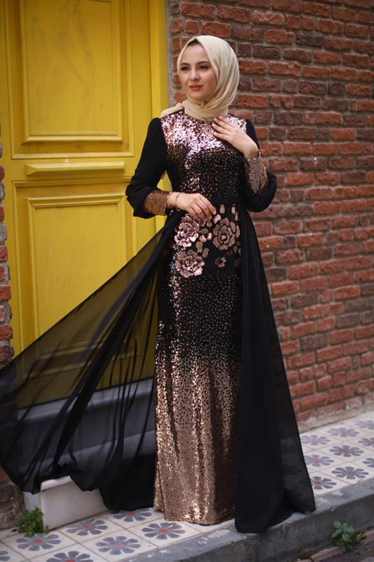 Şifon Detay Pulpayetli Abiye Gold 9818