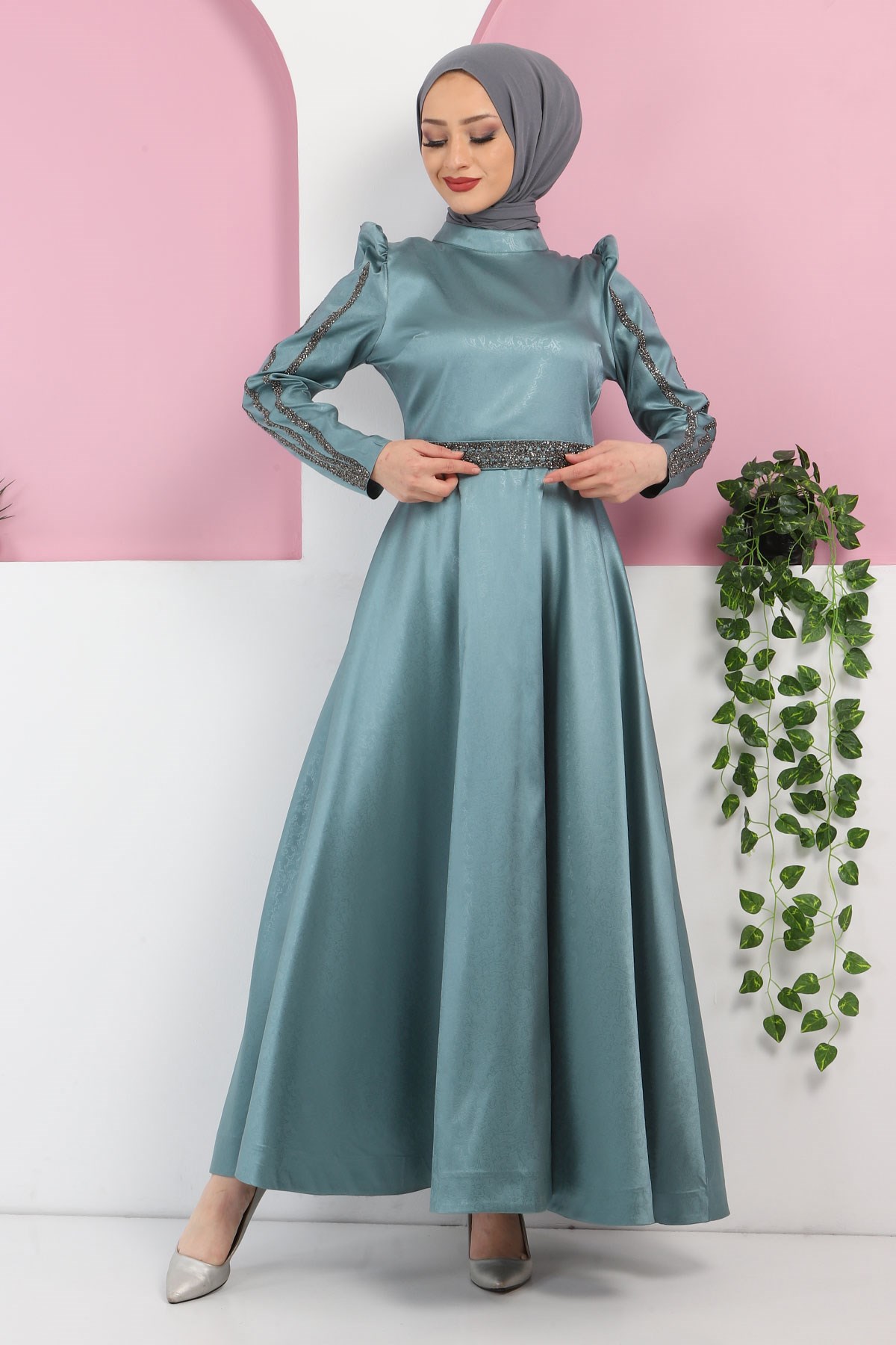 Yakma Desenli Taşlı Abiye Mint 10421