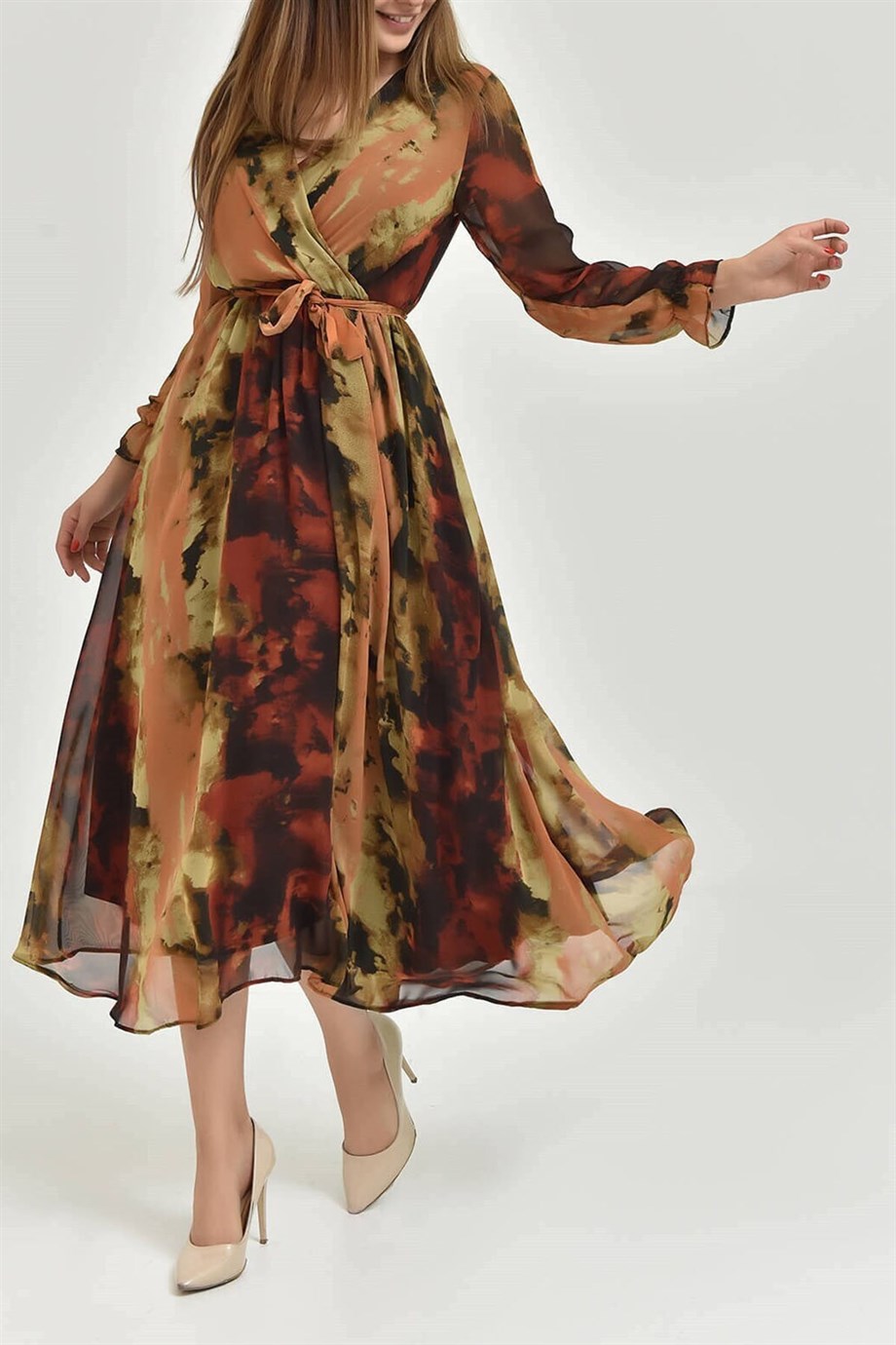 Desenli Kruvaze Yaka Şifon Büyük Beden Elbise Batik