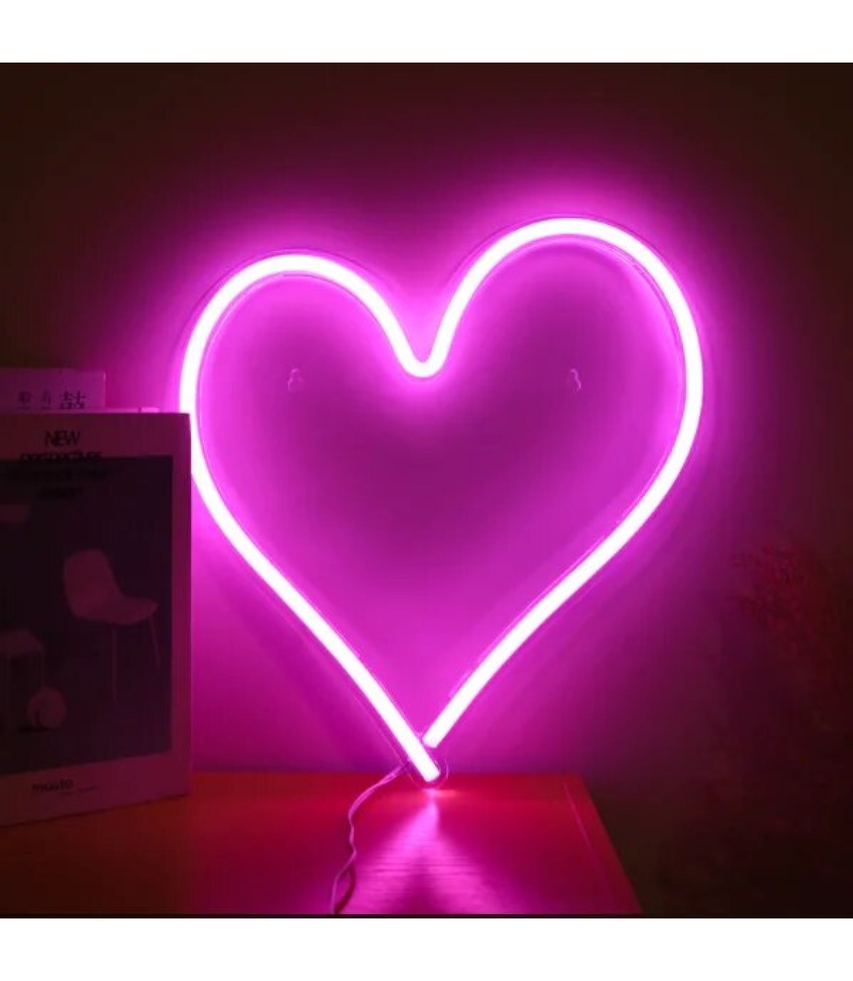 Neon led ışık,kalp temalı duvar süsü,dekoru, tabelası, kişiye sevgiliye özel hediye, sıradışı hediye
