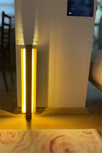 Ahşap aplik lamba 100cm Natural Dekoratif ışık yansıtma Çok Amaçlı Zemin veya Duvar için Gdansk Serisi