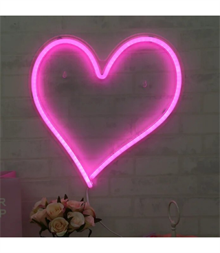 Neon led ışık,kalp temalı duvar süsü,dekoru, tabelası, kişiye sevgiliye özel hediye, sıradışı hediye