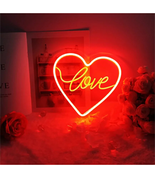 Neon led ışık,kalp temalı duvar süsü,dekoru, tabelası, kişiye özel yazı ve neon rengi seçilebilir.