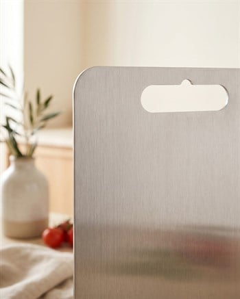 Paslanmaz Çelik Kesme Tahtası 34x24 cm 304 Kalite Hijyenik Koku Tutmaz Kesim Tahtası