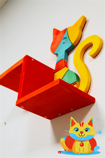 Tablo ahşap tablo modelleri ahşap raf çok amaçlı kullanım kitaplık The Bibliocat modeli