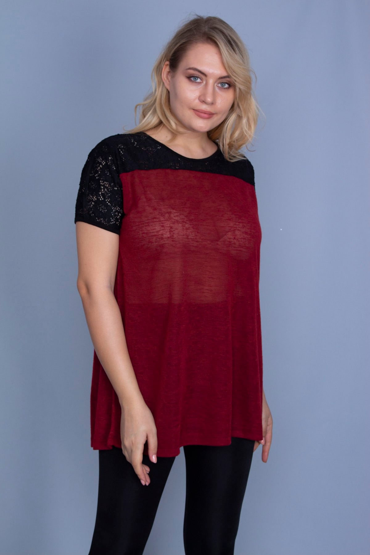 Kadın Bordo Roba Dantel Detaylı Düşük Kollu Bluz 65N25838