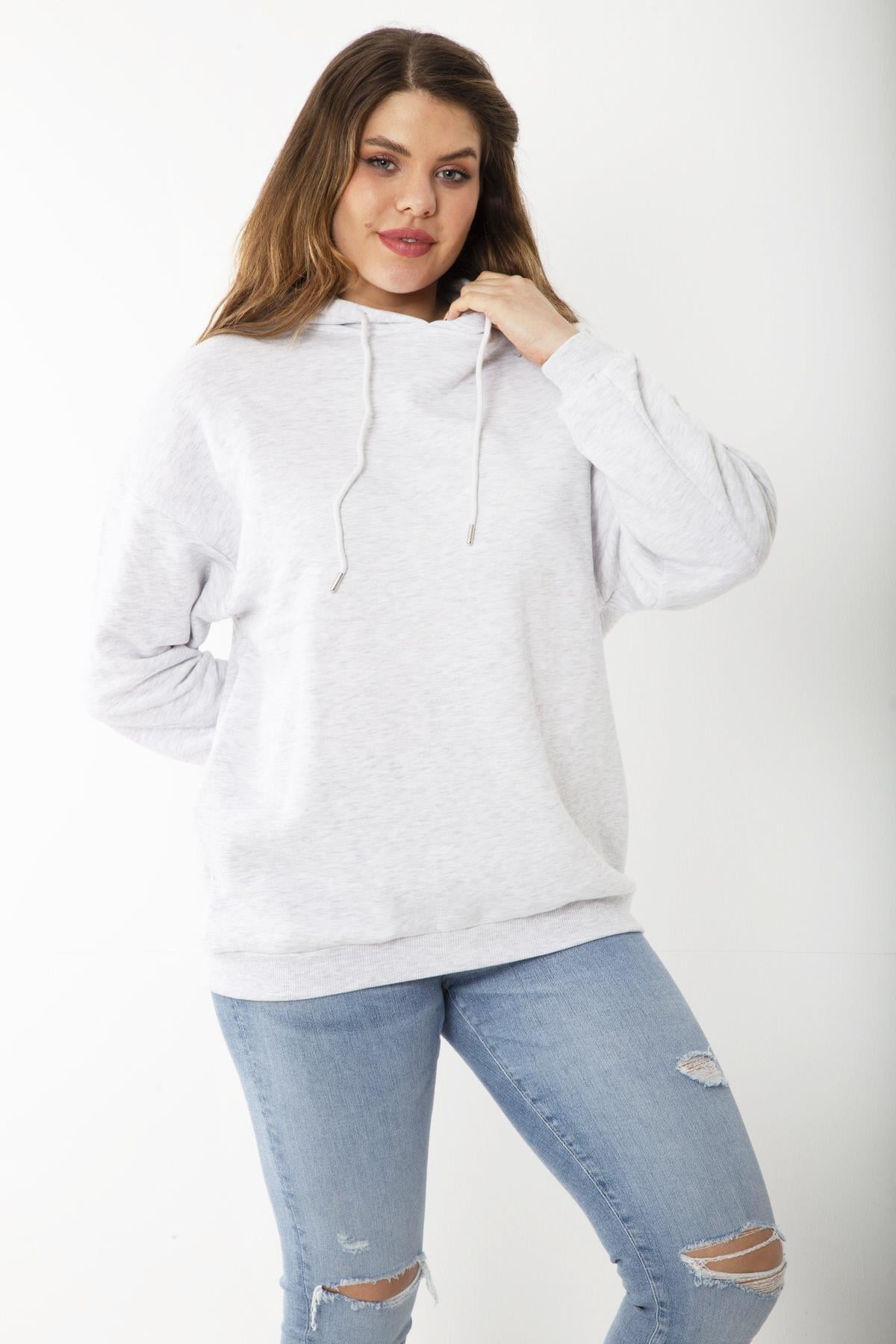 Kadın Büyük Beden Gri İçi Şardonlu Üç İplik Kapşonlu Arkası Baskılı Sweatshirt 65N37204