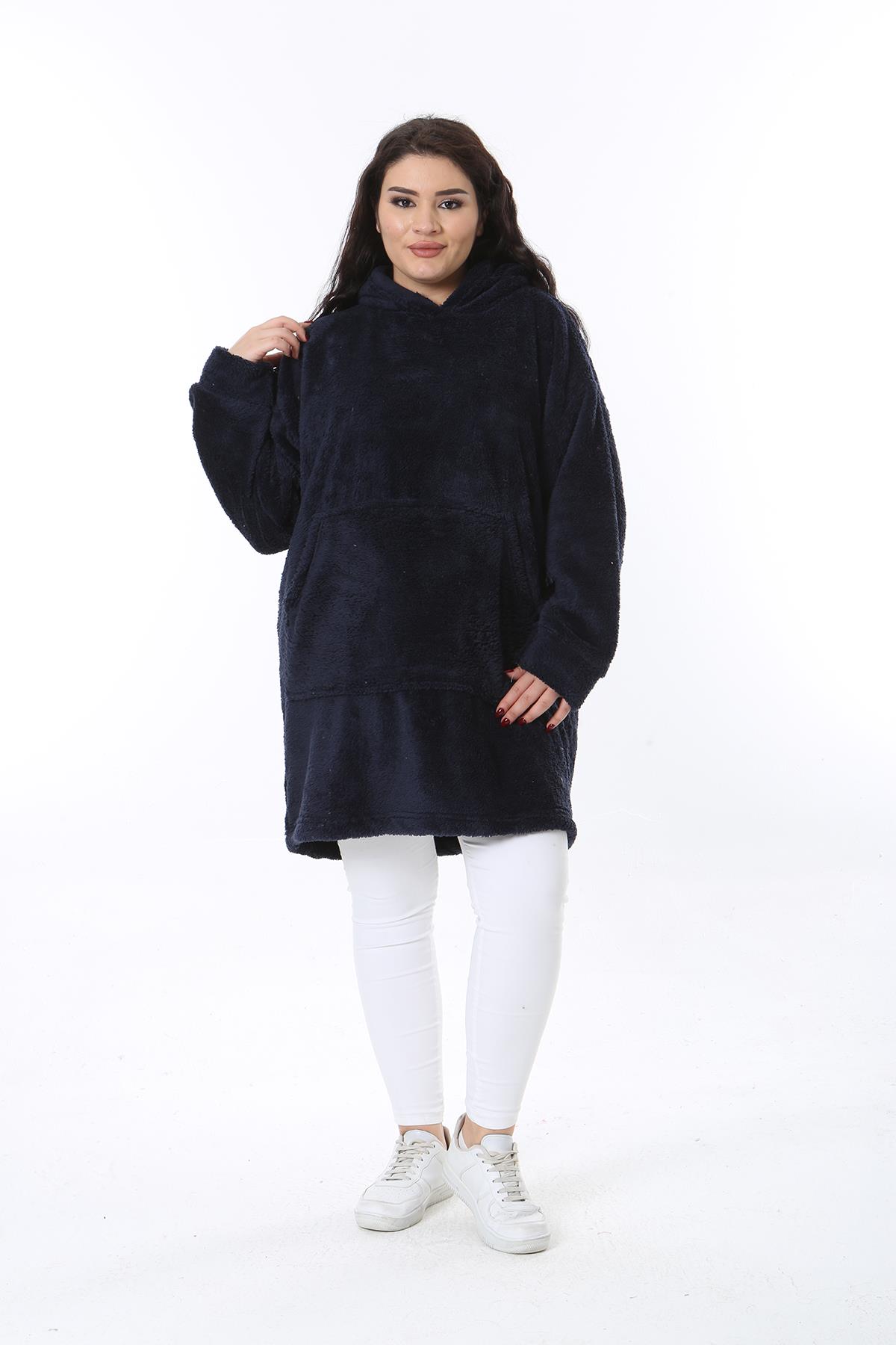 Kadın Büyük Beden Lacivert Kapşonlu Peluş Sweatshirt 65N38573
