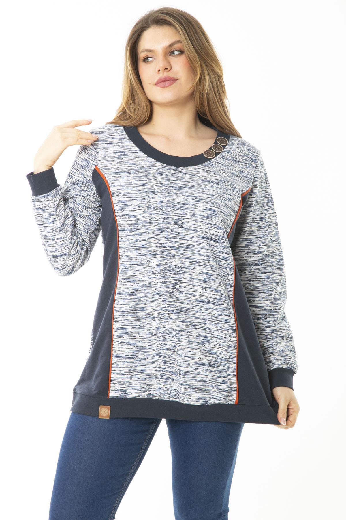 Kadın Büyük Beden Lacivert Süs Düğme Ve Kup Detaylı Sweatshirt 65N37121