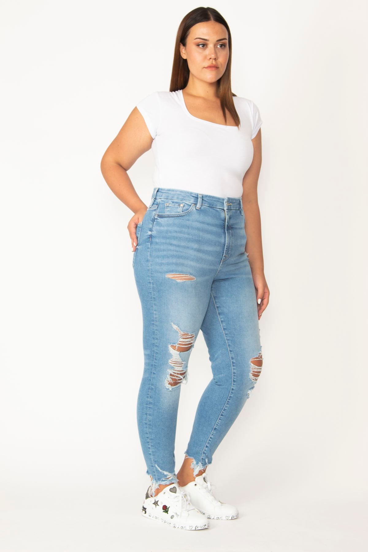 Kadın Mavi Yırtık Detaylı Yıkama Efektli 5 Cepli Skinny Kot Pantolon 65N28095