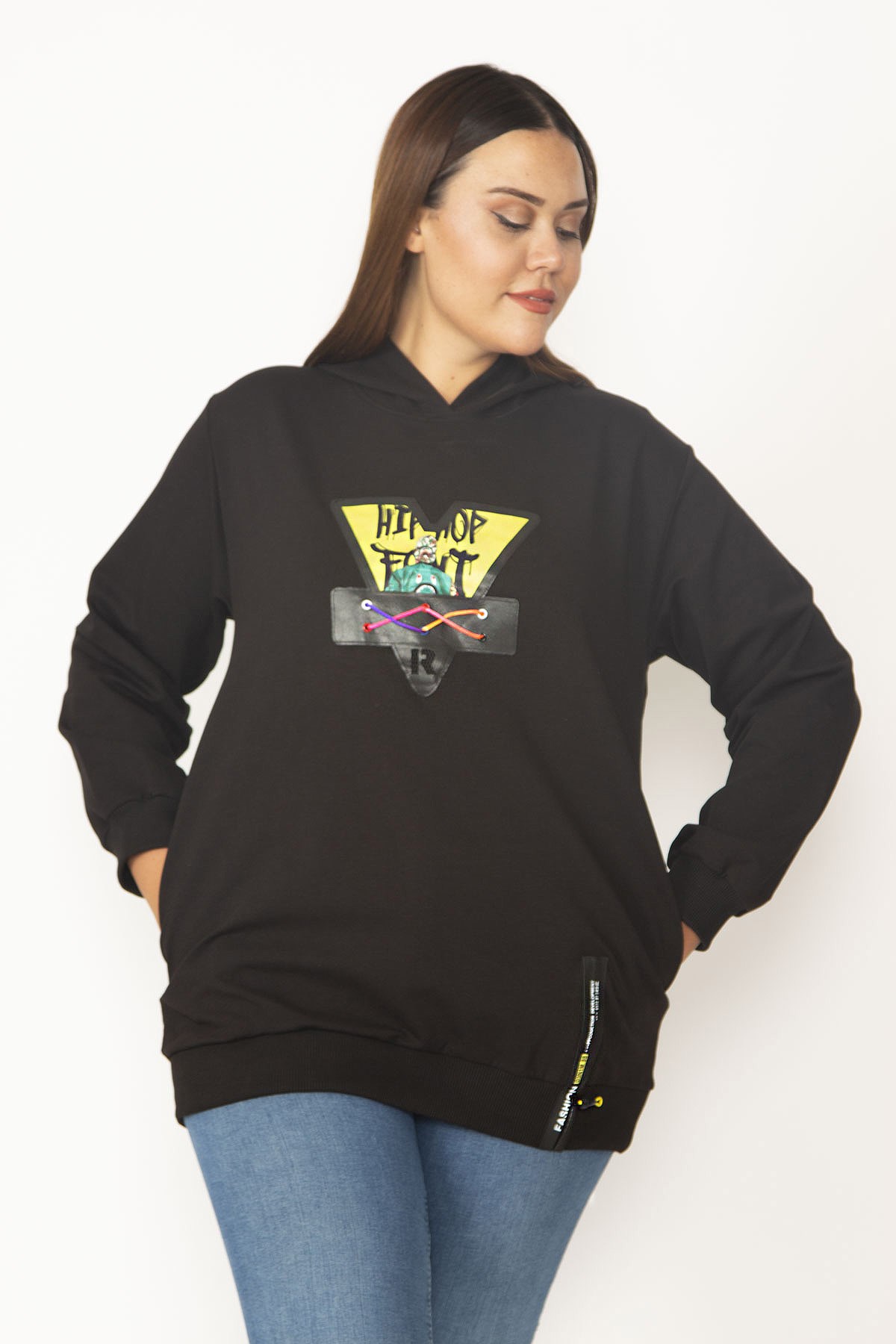 Kadın Siyah Dijital Baskı Ve Kapşon Detaylı Yan Cepli Sweatshirt 65N30090