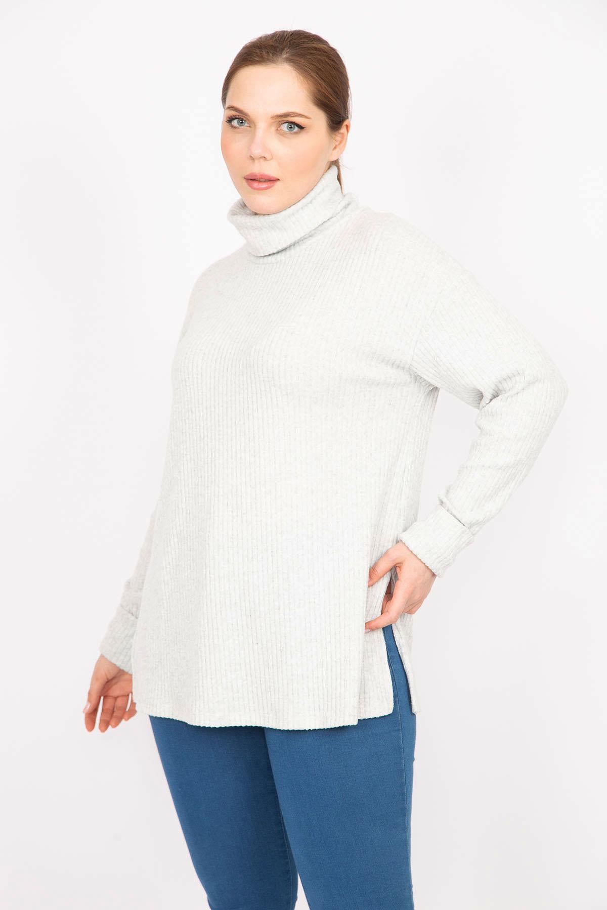 kadin-gri-buyuk-beden-bogazli-yaka-yum-4639cc.jpg