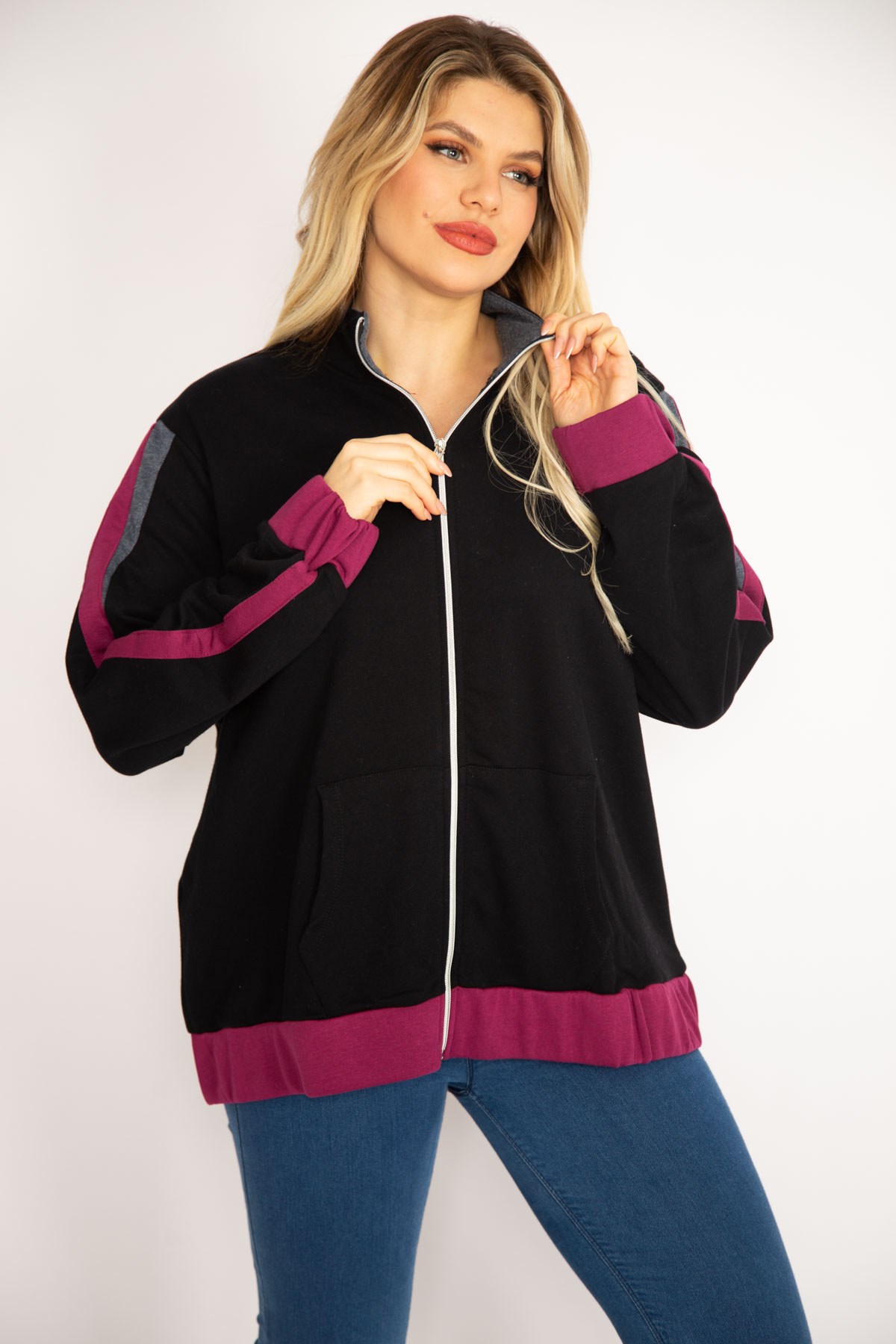 Kadın Gri Ön Fermuarlı Kanguru Cepli Sweatshirt Mont 65N35046